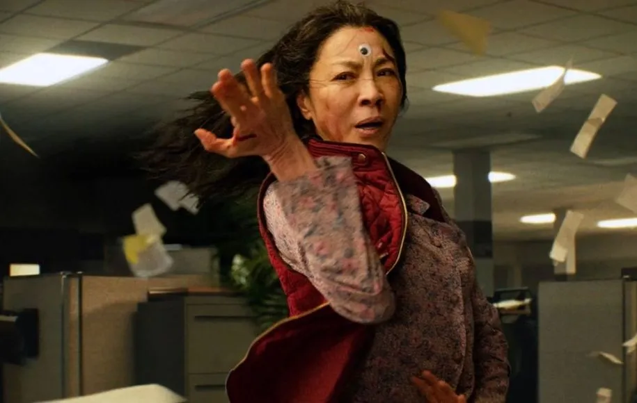 همهچیز همهجا به یکباره