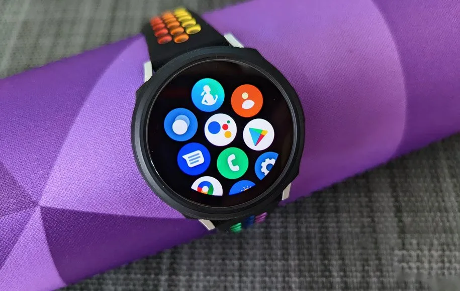 کاور ساعت هوشمند