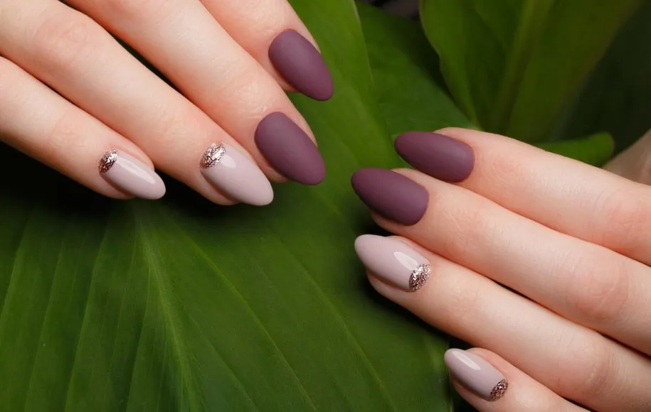 لاک مات در لیست خرید بهترین لاک ناخن و بهترین لاک دنیا 