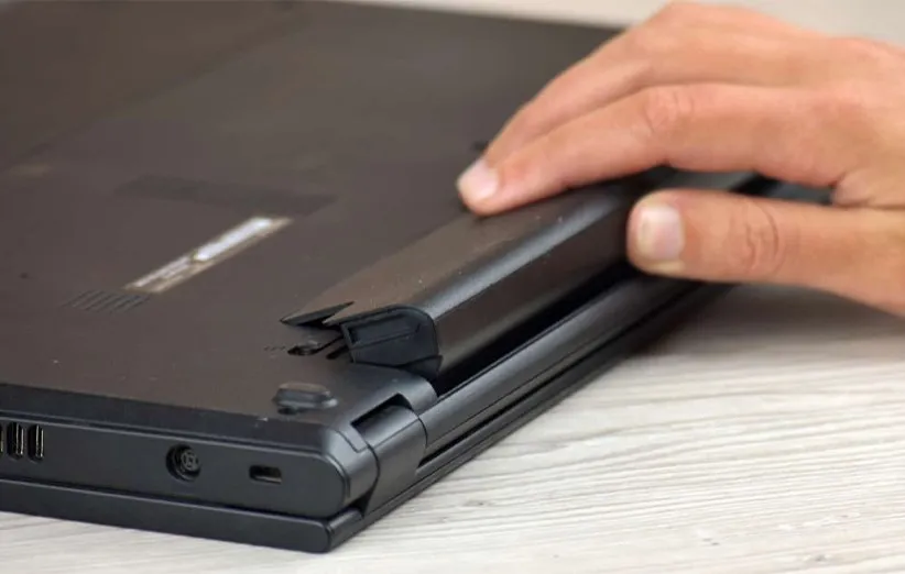 بهترین شارژر لپتاپ