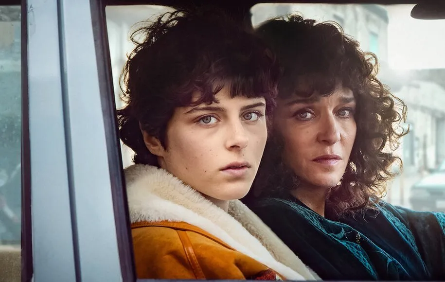 زندگی پر از دروغ بزرگسالان