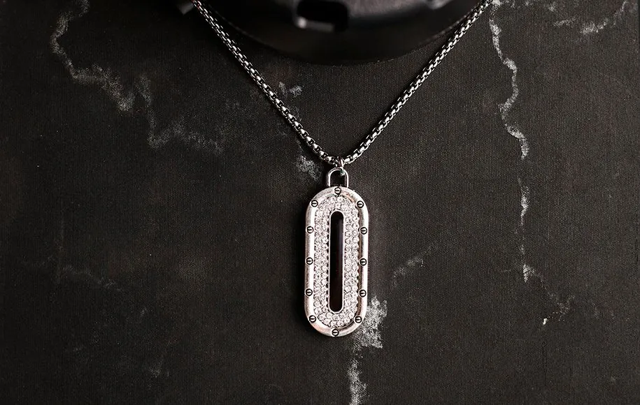 گردنبند متفاوت استیل