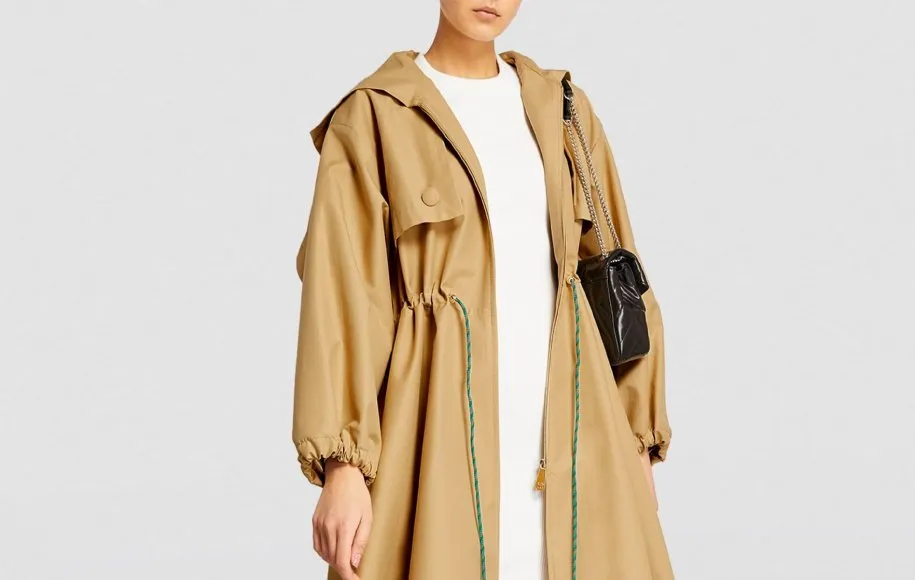 ترنچ کت کلاه‌دار