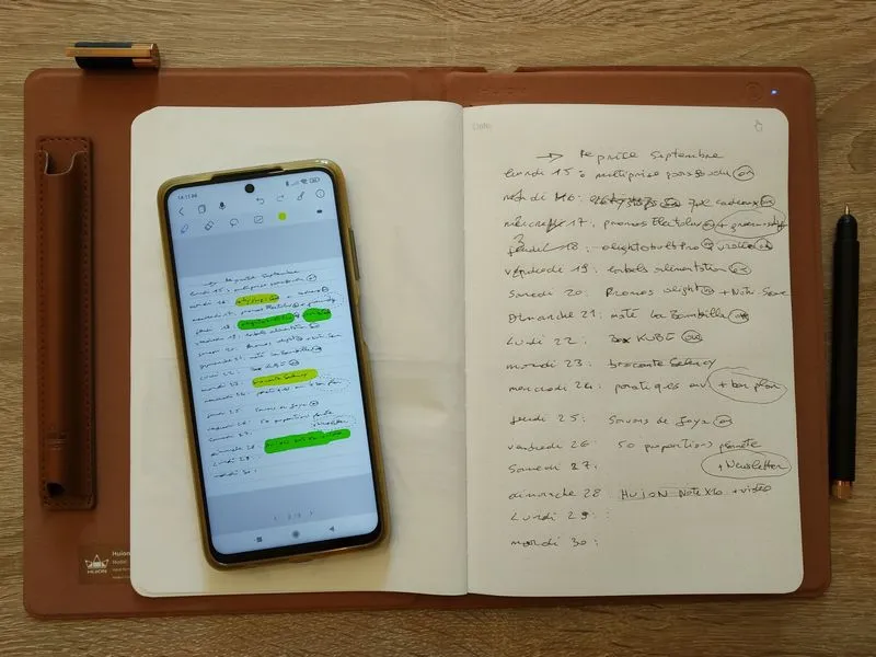 کاغذ دیجیتالی هوئیون Note X10