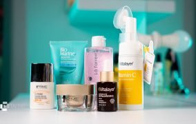 بررسی محصولات آرایشی و بهداشتی مراقبت از پوست