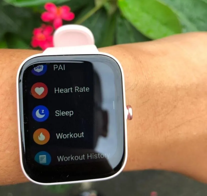 امیزفیت Bip 3 در مقابل تی سی اچ مدل Z40