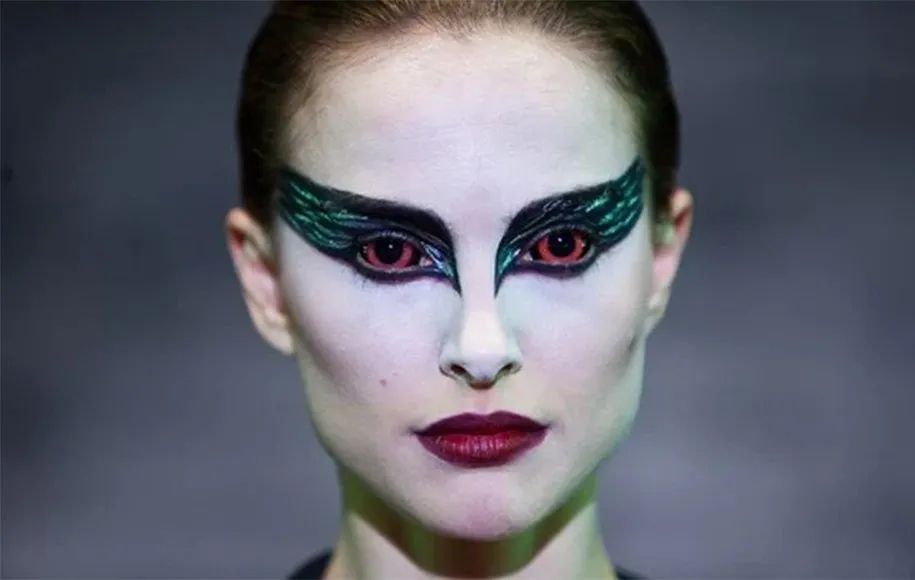 ناتالی پورتمن در قوی سیاه