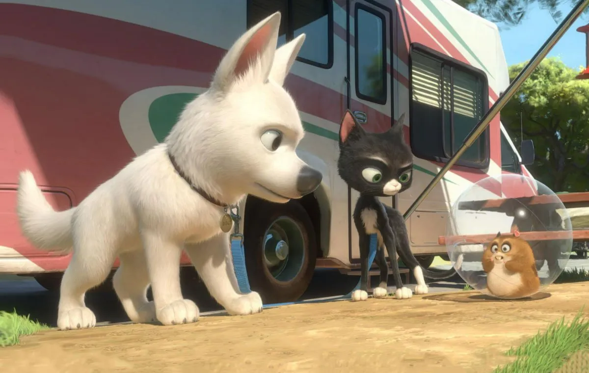 تیزپا از جذاب‌ترین انیمیشن‌های دیزنی است که کریس ویلیامز و بایرون هاوارد آن را ساخته‌اند. اثر مشهور دیگر این دو گیسوکمند است که دو سال بعد اکران شد