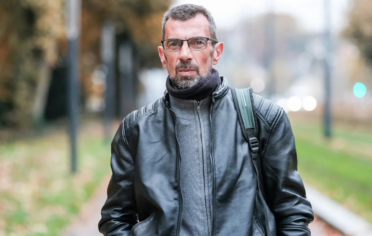 استایل با کت چرم برای مردان 50 ساله