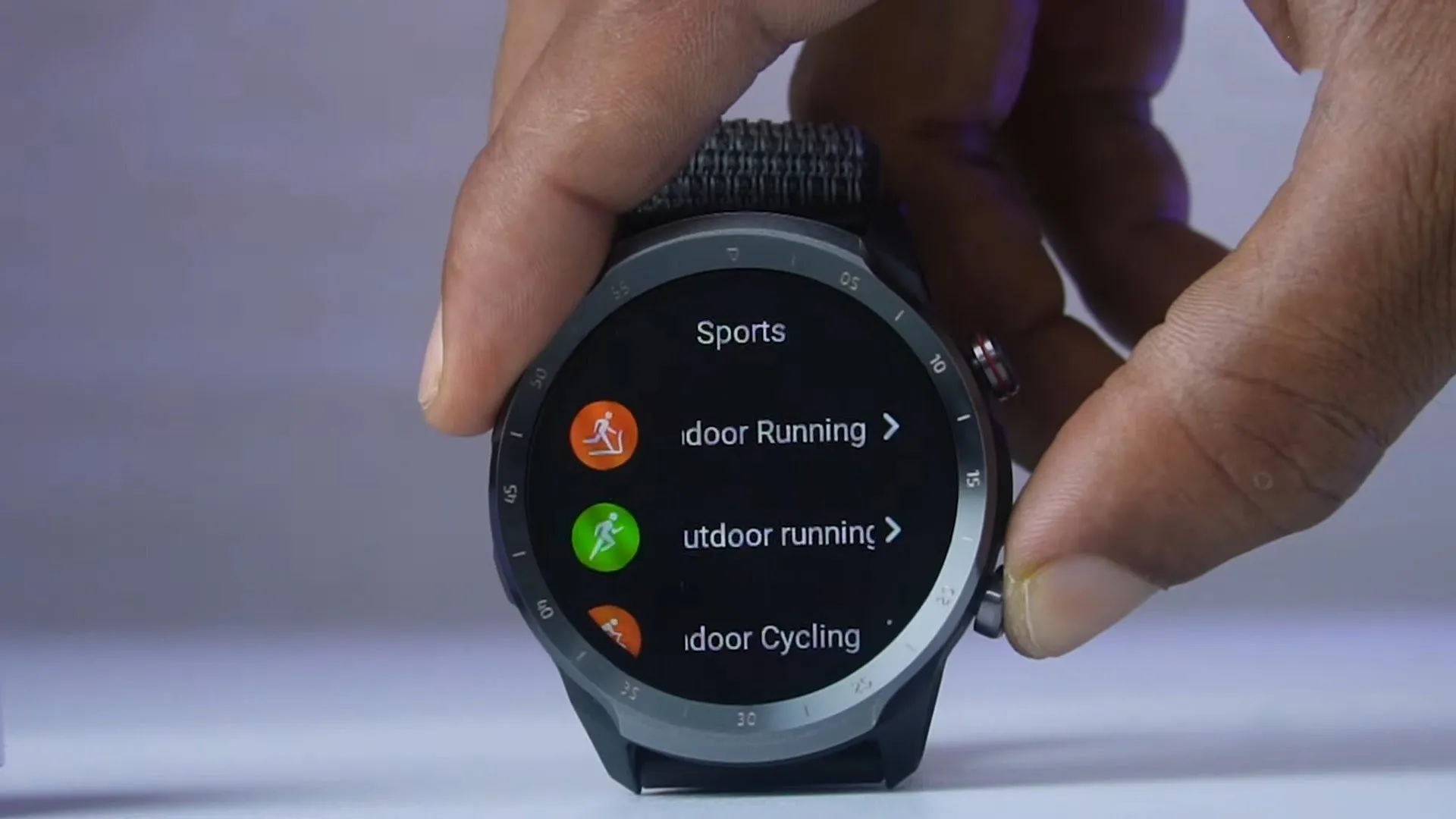 هایلو RT3 در مقابل میبرو A2