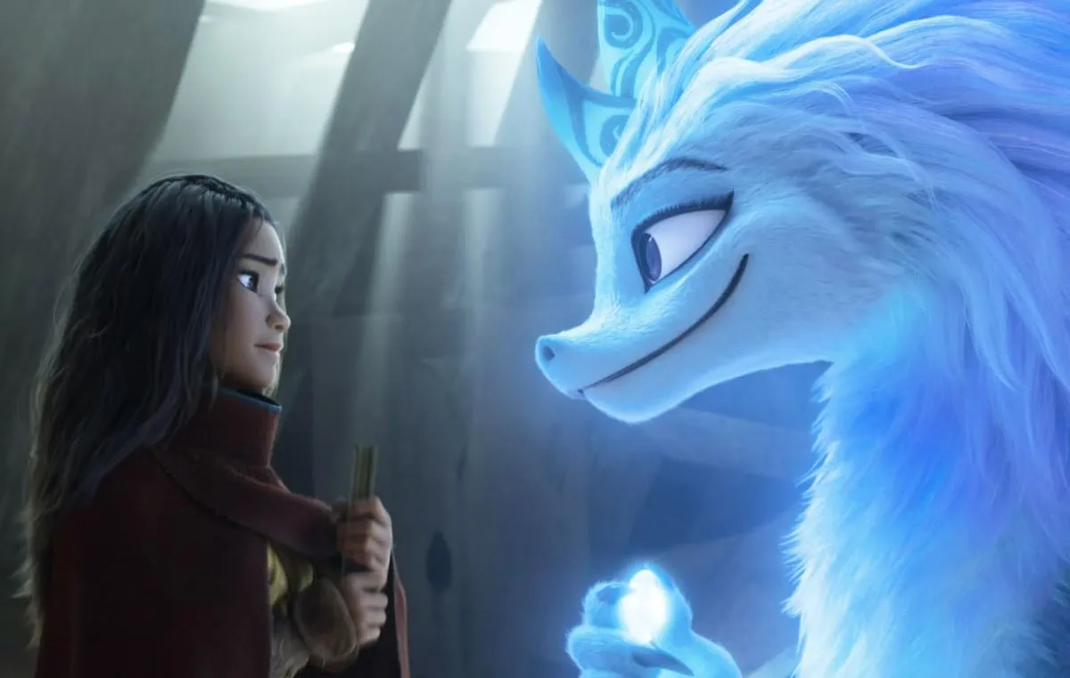 منتقدان نمایش توانمندی زنانه، جلوه‌های بصری، سکانس‌های اکشن، جهان‌سازی، شخصیت‌ها و صداپیشگی این فیلم را ستودند