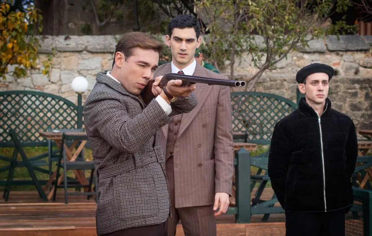 یک نفر باید بمیرد بهترین سریال‌های اسپانیایی