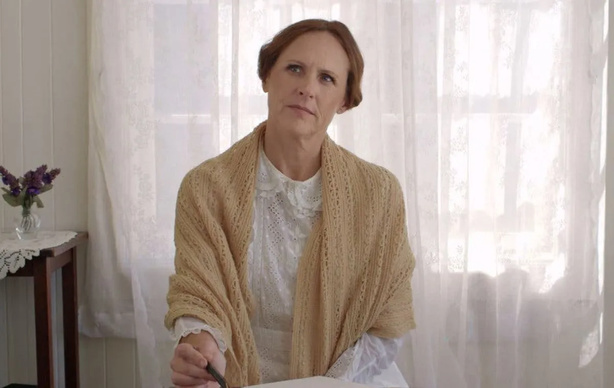 فیلم سینمایی شب‌های وحشی با امیلی؛ فیلم درباره نویسندگان