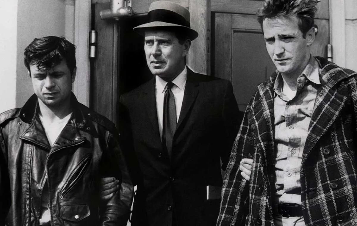 در کمال خونسردی