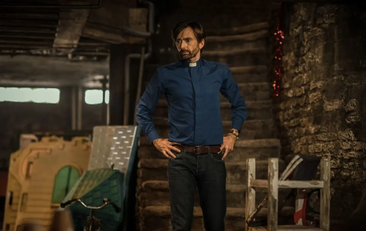 نفوذی بهترین سریالهای جنایی نتفلیکس