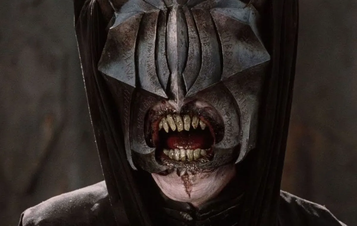 دهان سائرون 