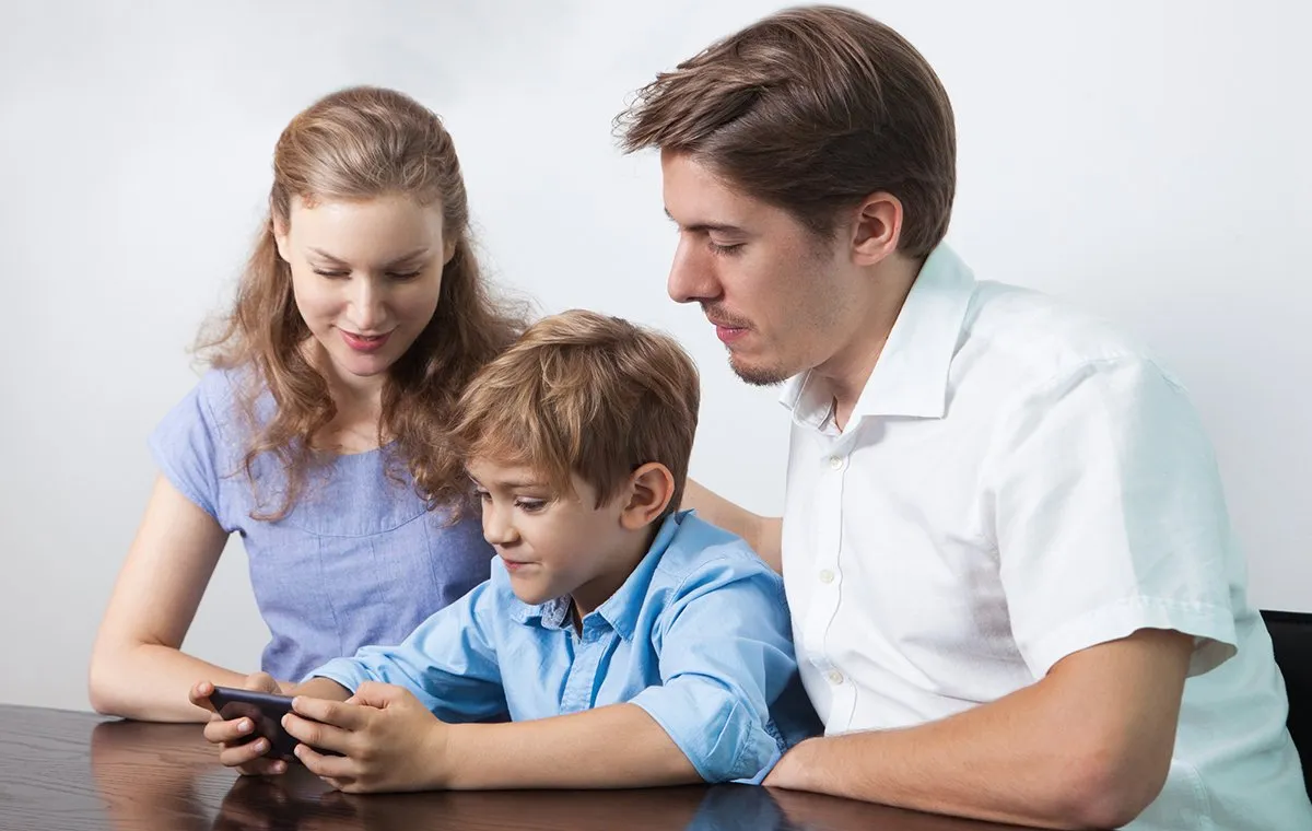 نحوه‌ی برخورد با مشکلات فرزند اول