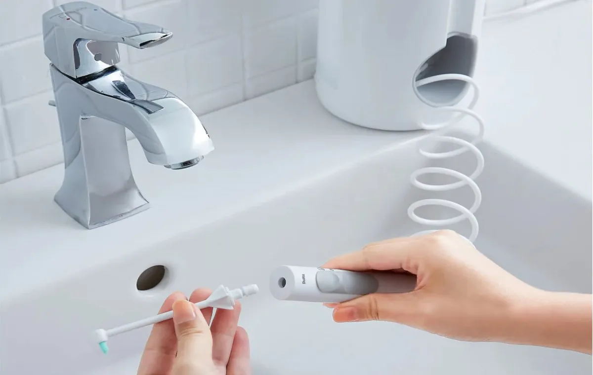 دستگاه واترجت دندان چیست