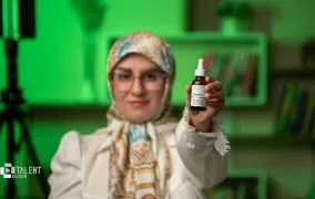 بررسی سرم دور چشم دی اوردینری مدل کافئین