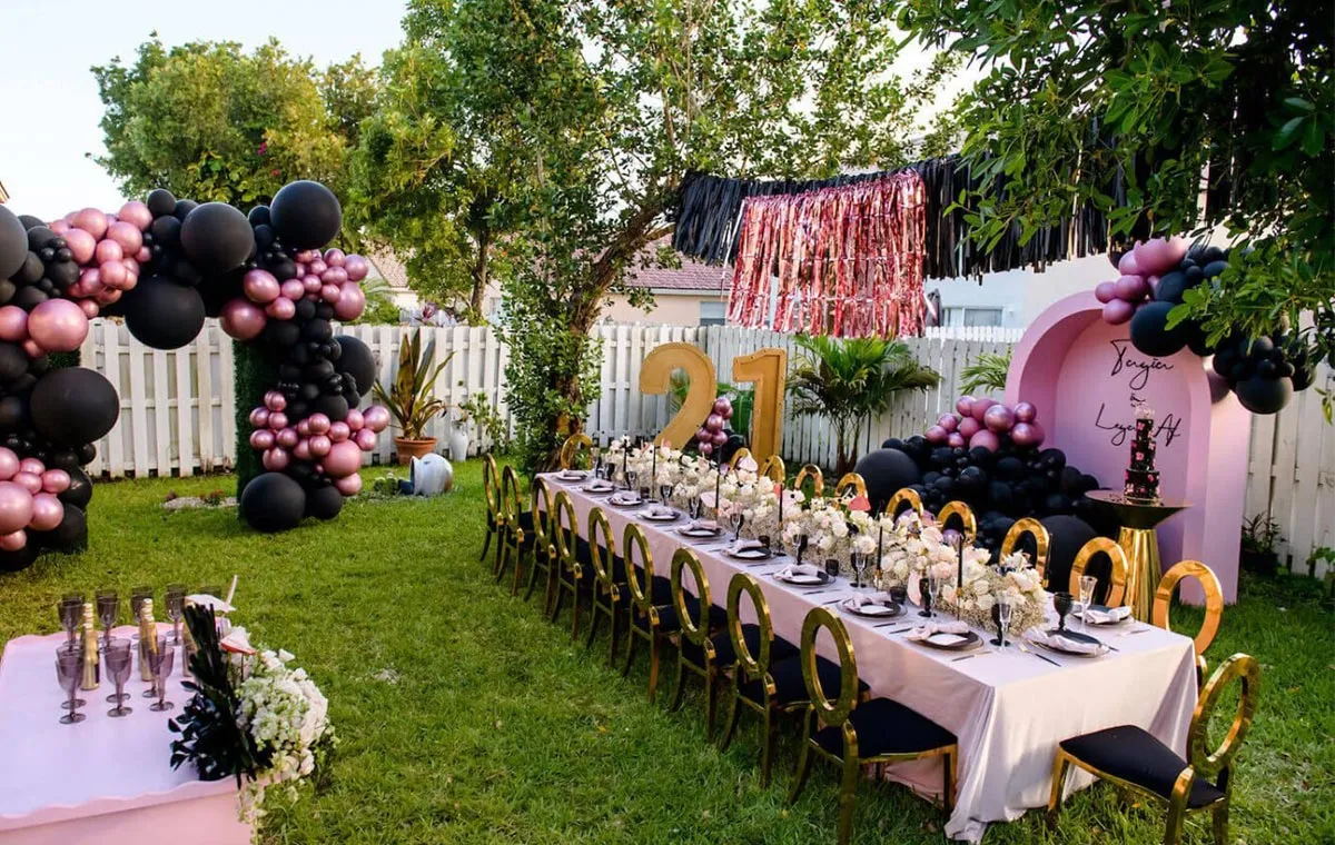 تم تولد مردانه در فضای باز