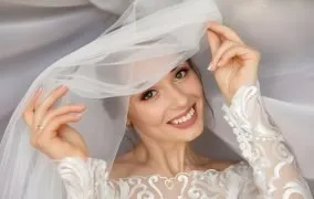 کامل‌ترین لیست خرید لوازم آرایش عروس