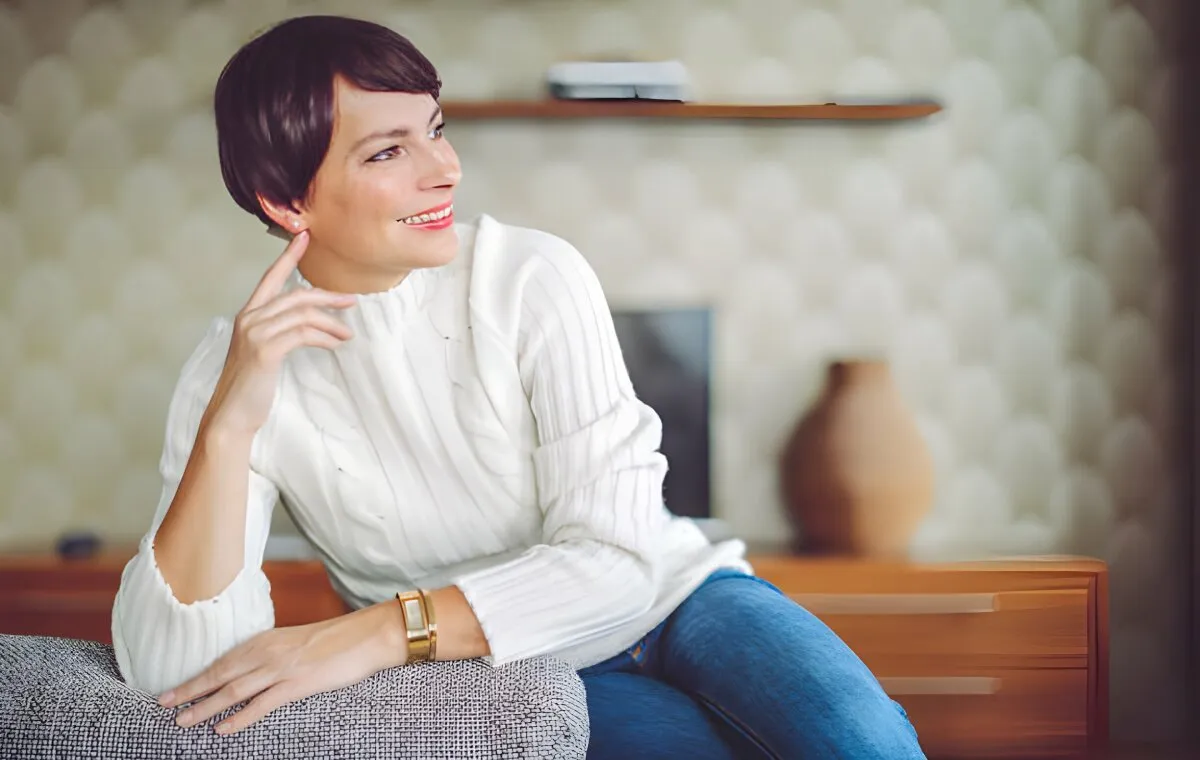 موی کوتاه خرمایی رنگ موی عید 1403