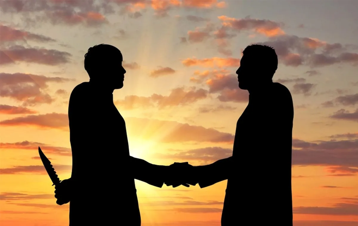 کتاب درباره‌ی خیانت