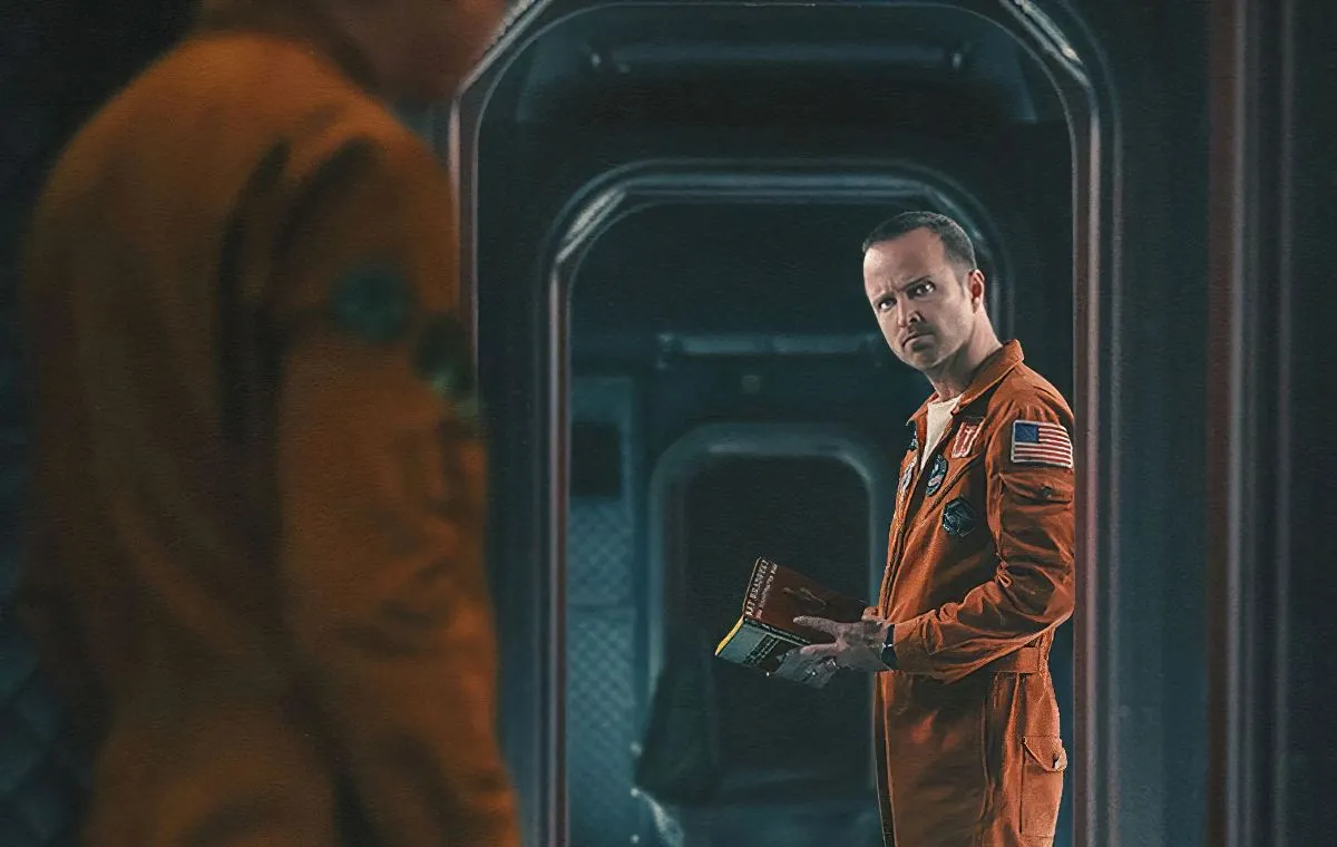 آینه سیاه (Black Mirror)