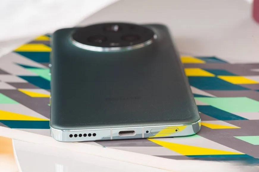 اسپیکر آنر مجیک 5 پرو