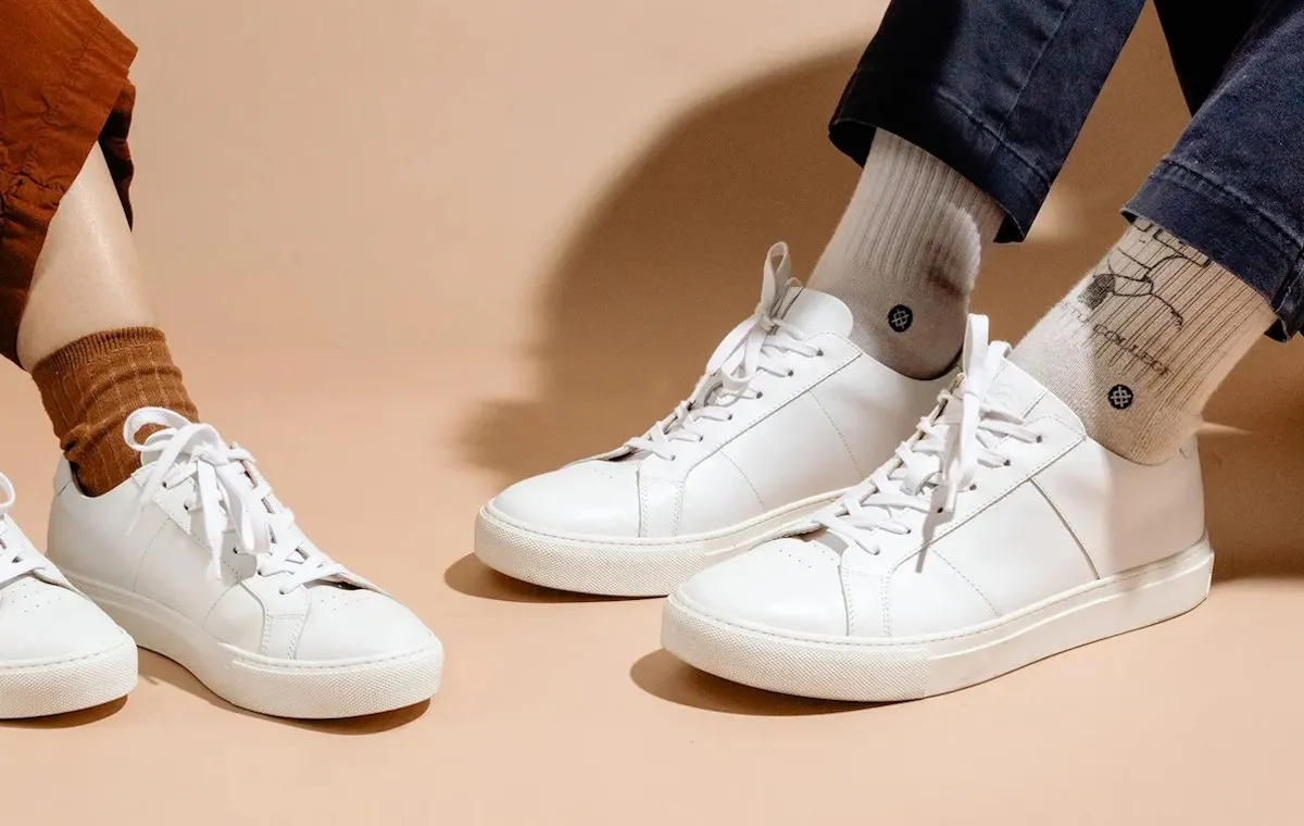 کفش کتانی 1403