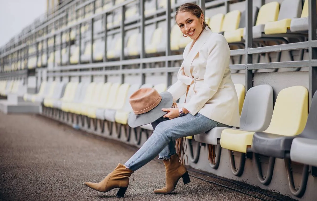 استایل با نیم بوت زنانه