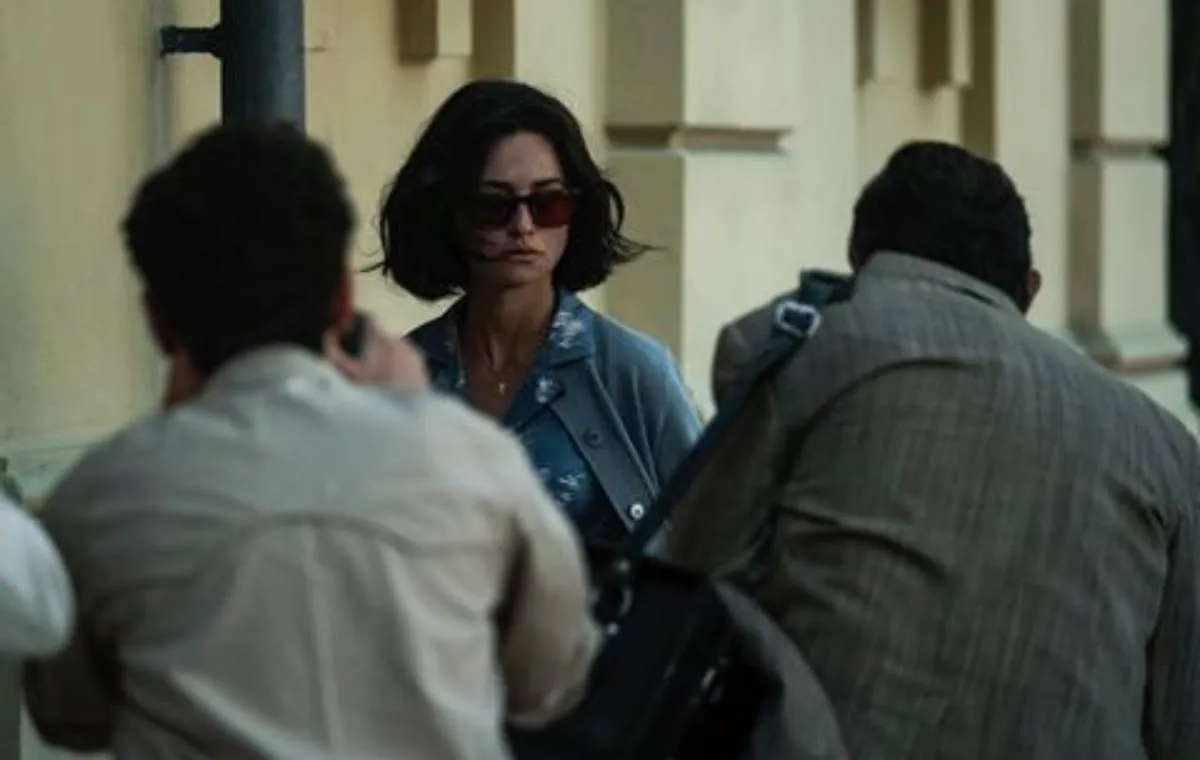 پنه‌لوپه کروز در فراری