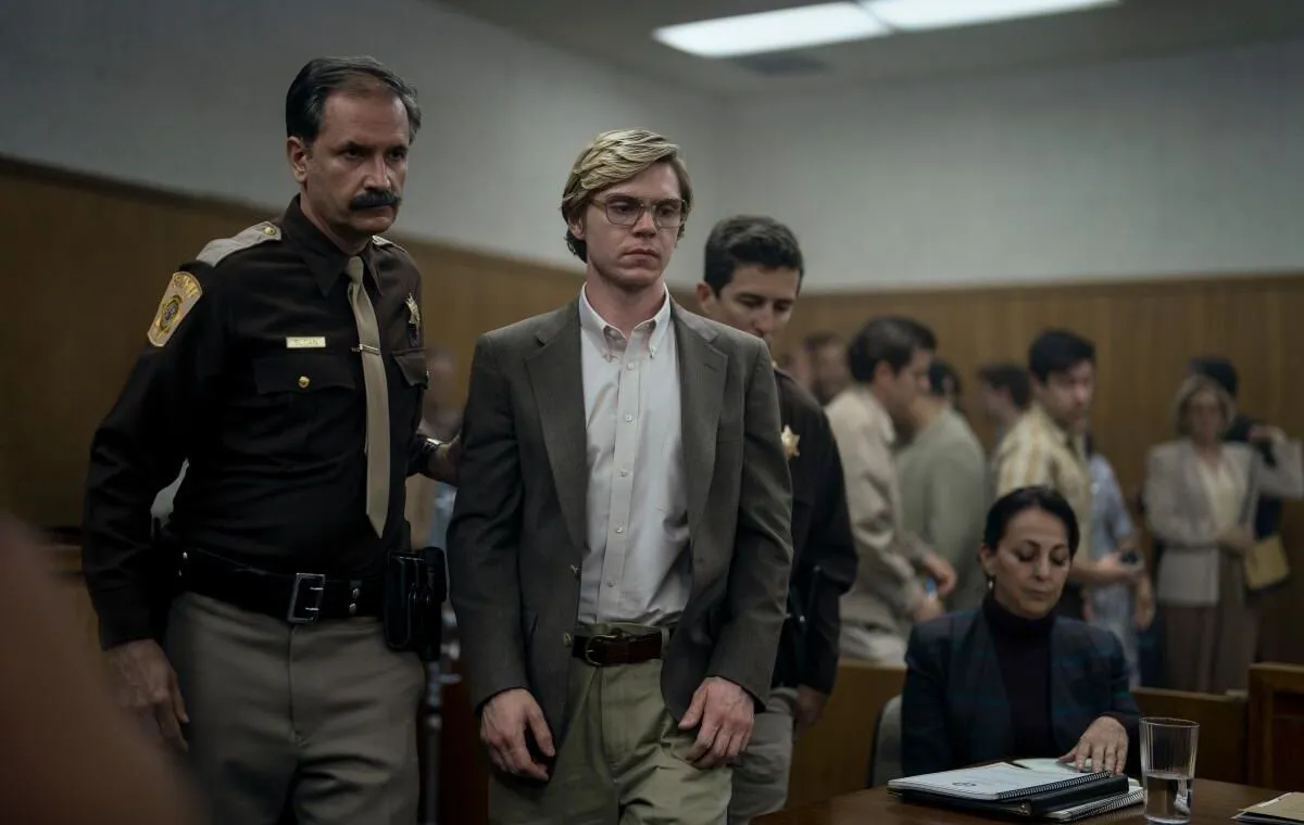 دامر – هیولا: داستان جفری دامر (Dahmer – Monster: The Jeffrey Dahmer Story)