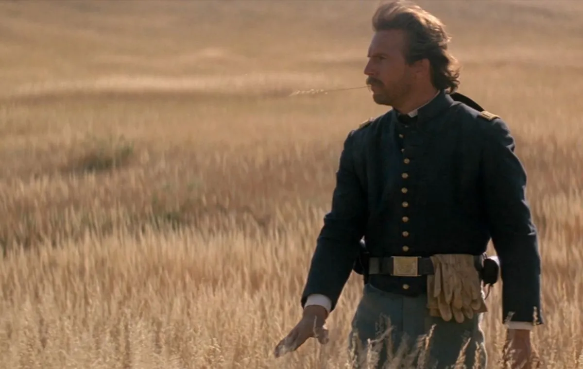 رقصنده با گرگ‌ها