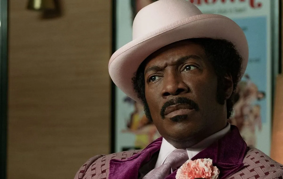 «دولمایت اسم من است» گرچه بازگشتی موفقیتآمیز برای ادی مورفی محسوب میشد، اما از فیلمهای زندگینامهای دستکمگرفتهشده است.