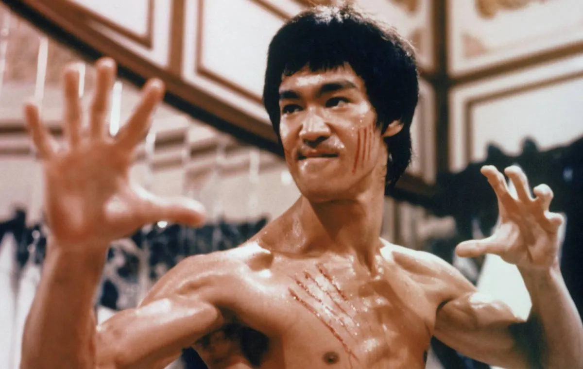 اژدها وارد میشود