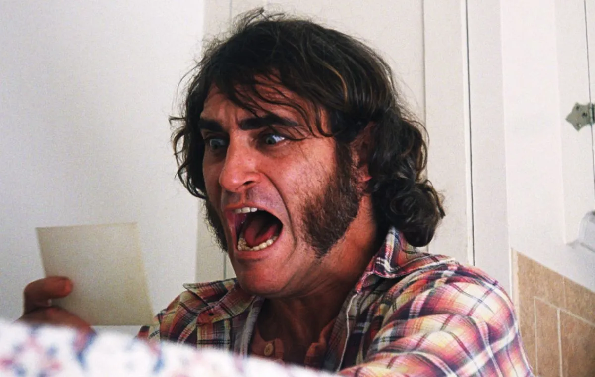 «خباثت ذاتی» دومین همکاری واکین فینیکس و پل توماس اندرسون است. فیلم‌های این دو در باکس آفیس شکست‌خورده و ناموفق بودند.