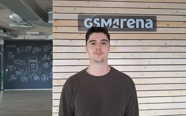 گلکسی A25 در مقابل ردمی نوت 12 پرو