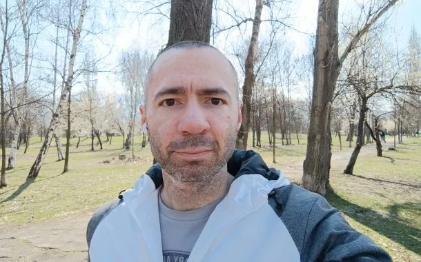 گلکسی A25 در مقابل ردمی نوت 12 پرو