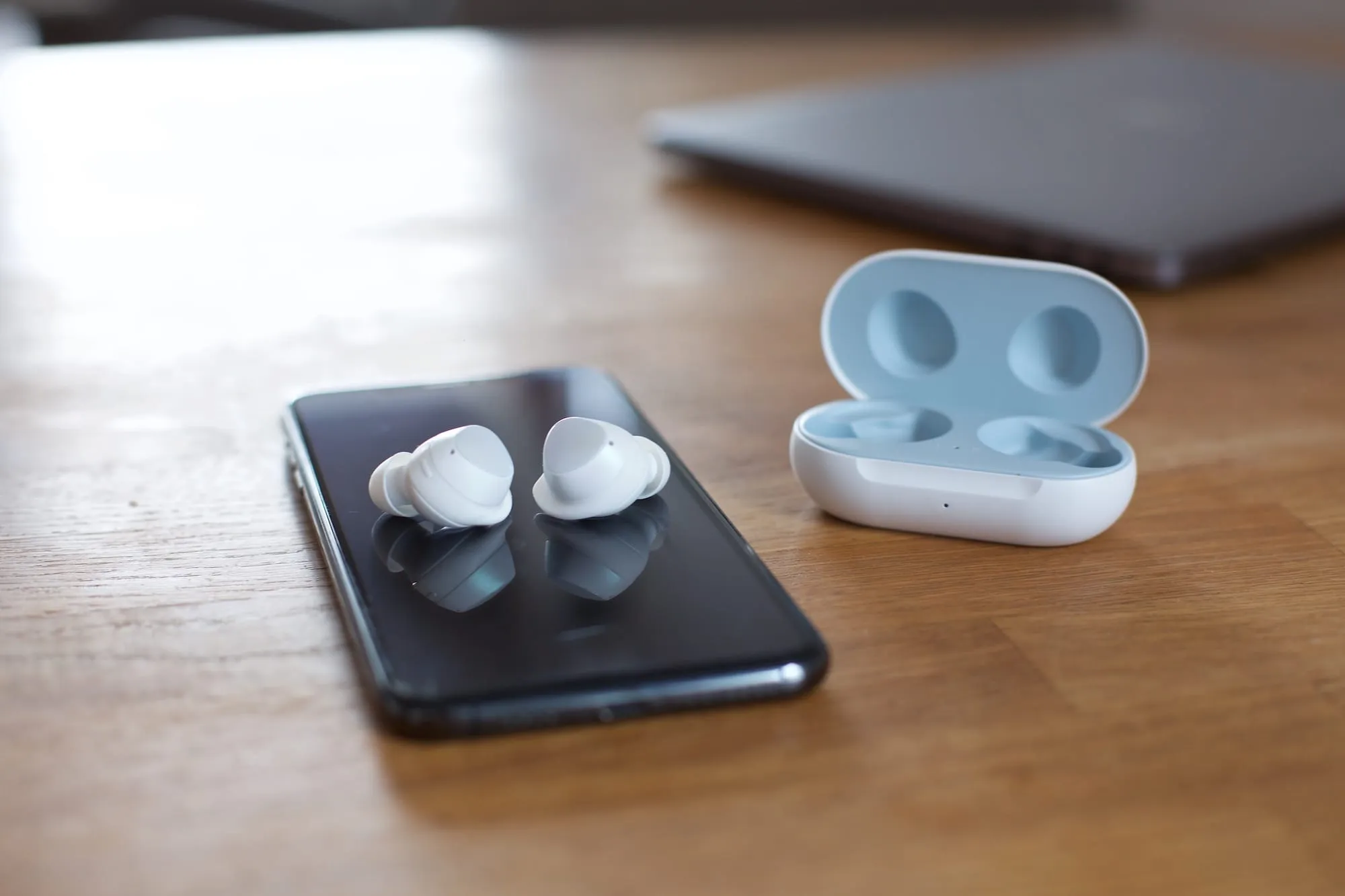 علت قطع شدن صدای گوشی