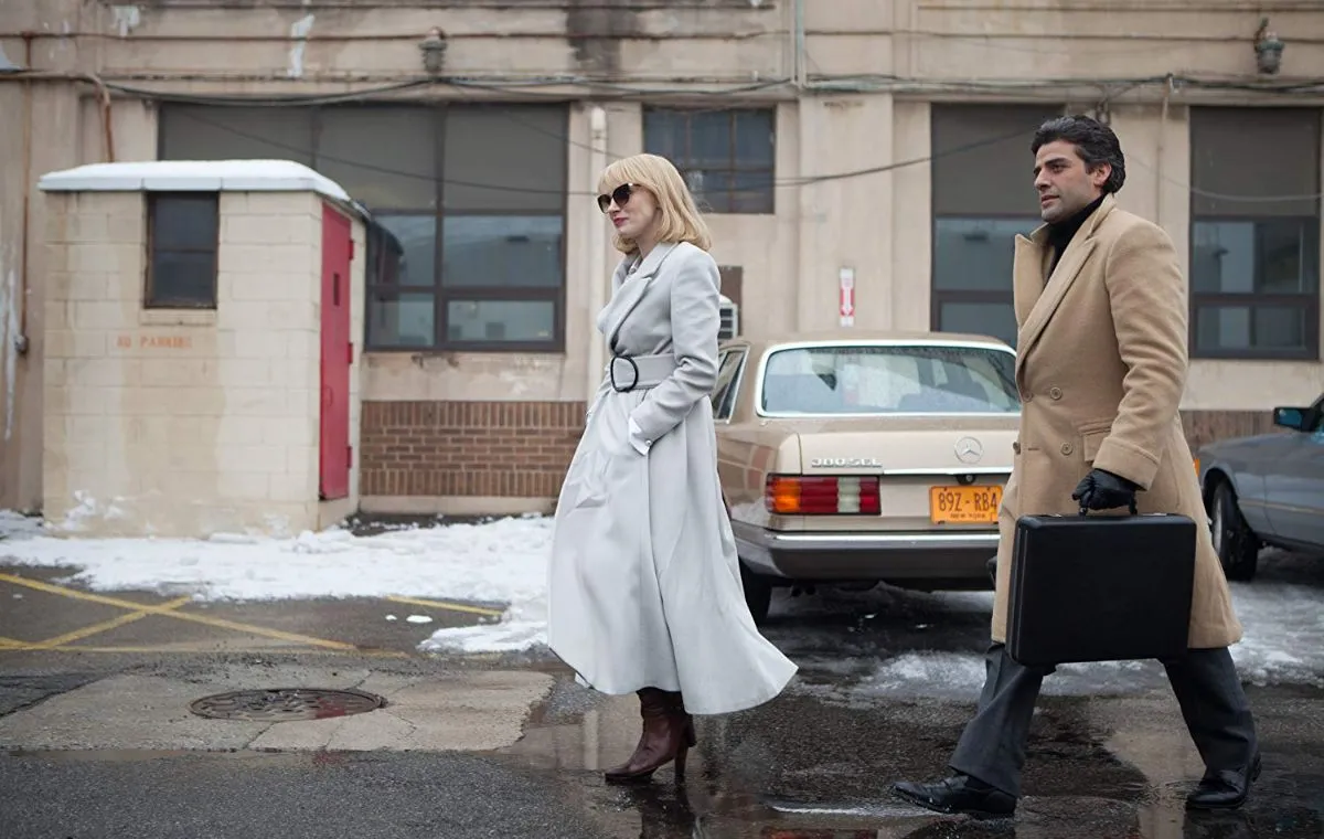 «سالی پر از خشونت» از فیلم‌های جی.سی چاندر است که جسیکا چستین و اسکار آیزاک در آن به ایفای نقش پرداخته‌اند.