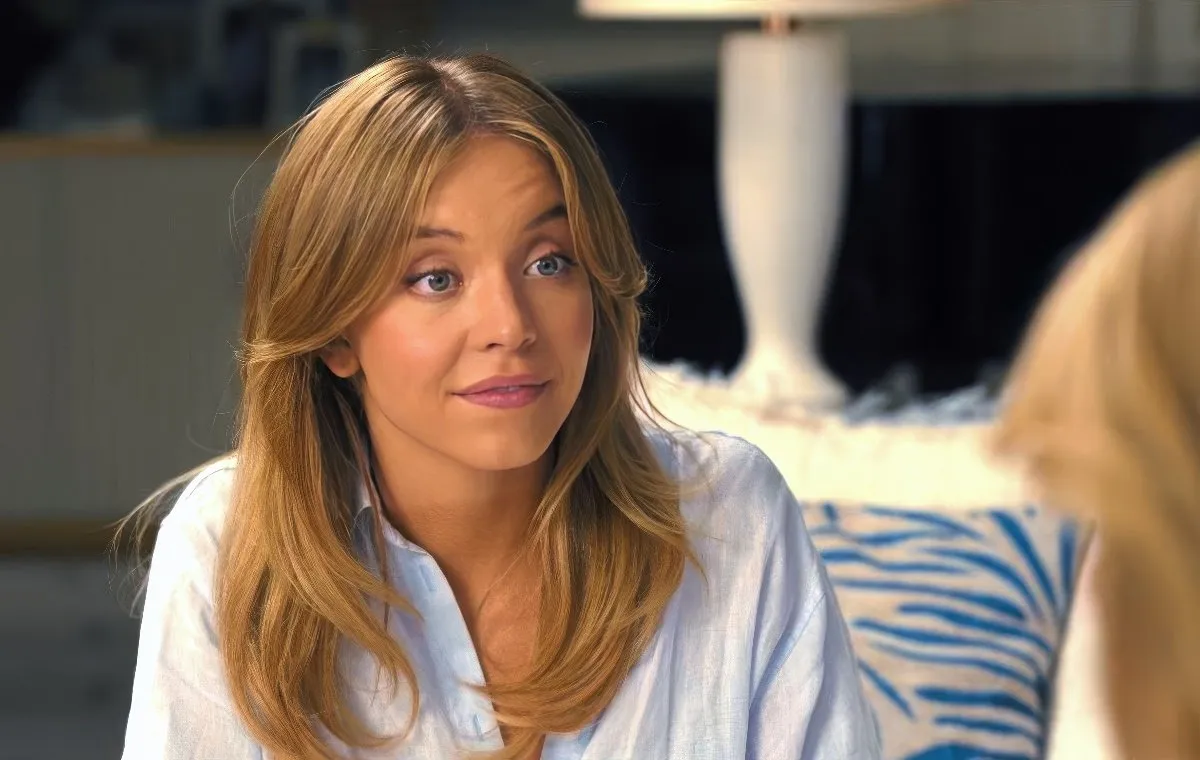 نقد فیلم هر کسی جز تو