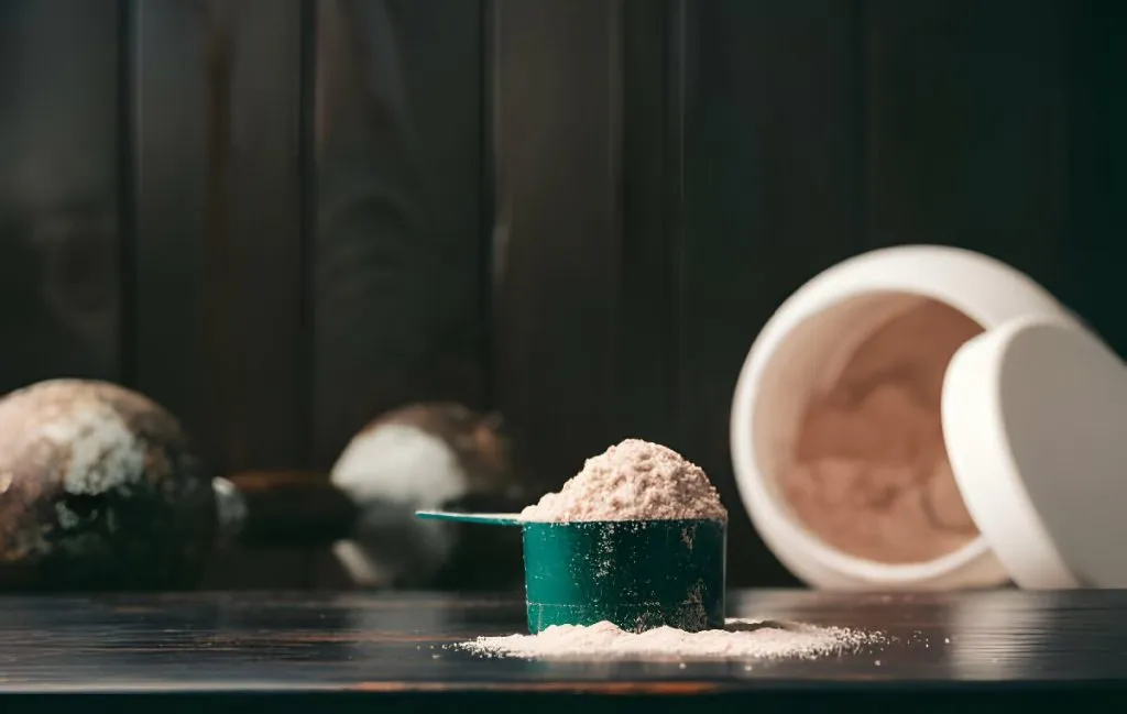 فواید مصرف مکمل کراتین: می‌تواند عملکرد مغز را بهبود دهد