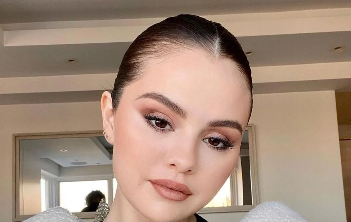 آرایش مات یک مدل آرایش ساده دخترانه