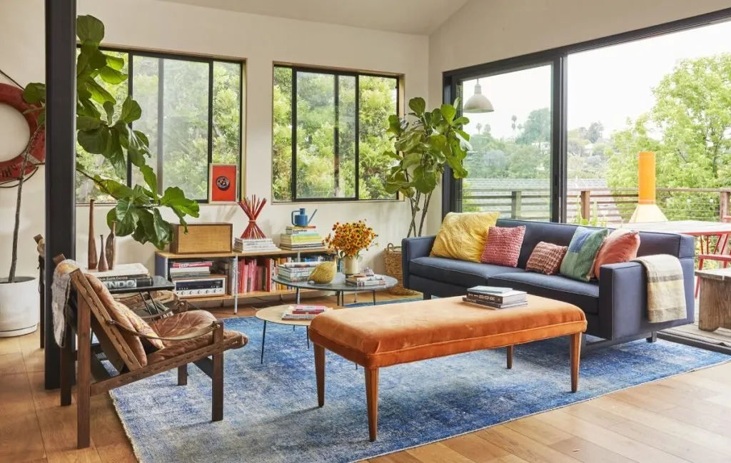 تغییر دکوراسیون با تعویض روکش کوسن