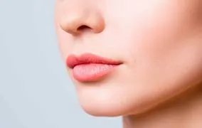 جراحی لیفت سانترال لب