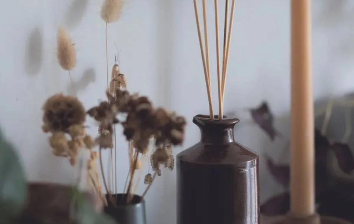 اسانس خوشبوکننده‌ی هوا 