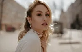 استایل با نیم‌ست مروارید