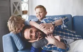 ۳۴ تفریح جذاب و ارزان برای سرگرم کردن بچه‌ها در نوروز 1403