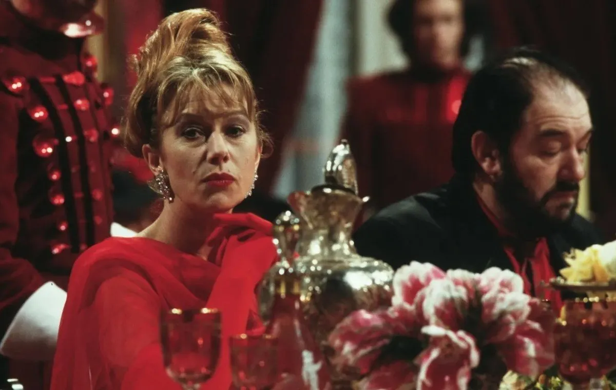 آشپز، دزد، همسرش و عاشقش (The Cook, The Thief His Wife and Her Lover)